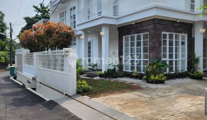 Rumah SHM 2 Lantai di Kebagusan Jakarta Selatan