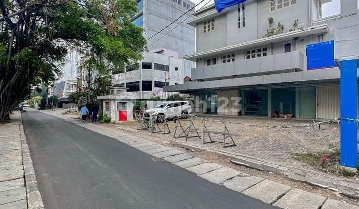 Mini building comersial pasar baru Jakarta Pusat