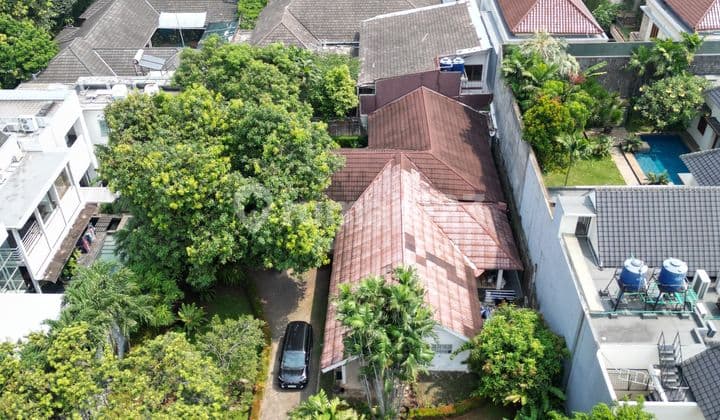 Rumah hitung tanah Gaharu Cipete , Jakarta Selatan