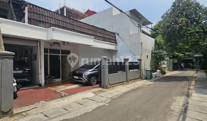 Old house Land count Prime location Setiabudi Jakarta