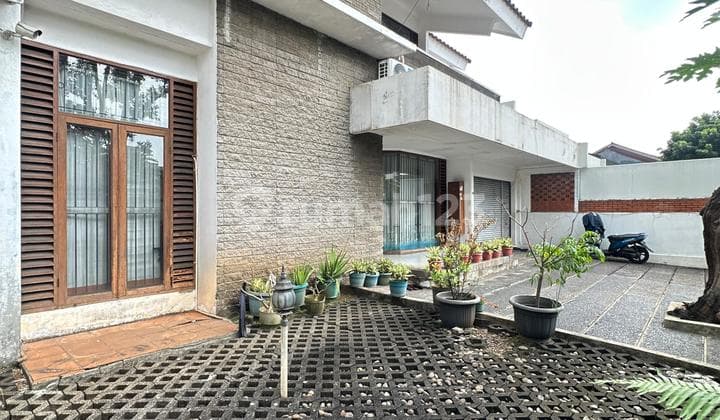 Pondok Indah LT 433 M2 Hadap Timur Laut Rp 17.5 M