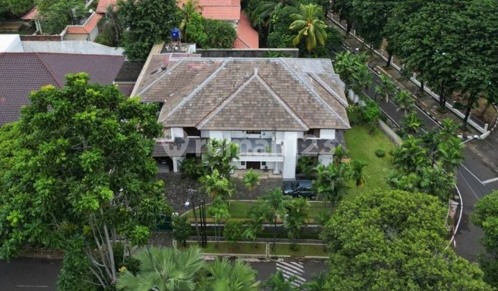 For Sale Kebayoran Baru House 1,050 M2 . Rp 47 Billion