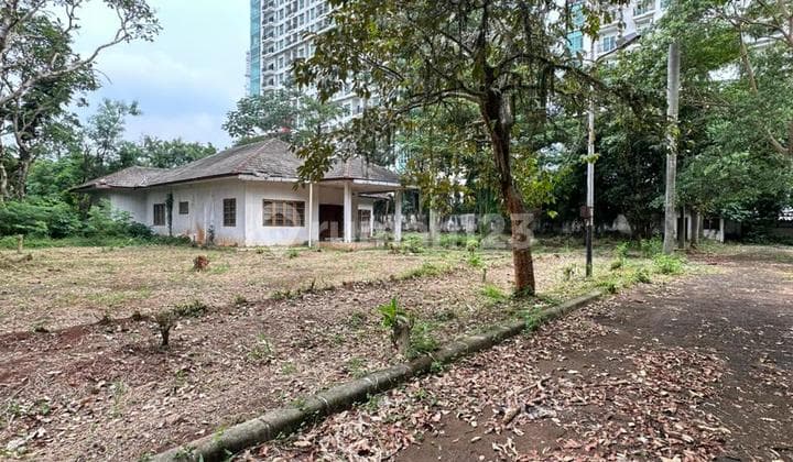 50% of NJOP, Old Land and Building for Sale in Kalibata, South Jakarta