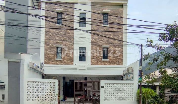 Bangunan Kost Baru Radio Dalam Dekat Pondok Indah