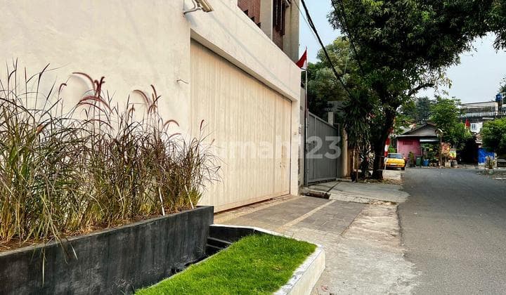 Jual Rumah Permata Hijau Kebayoran Lama 8210hc