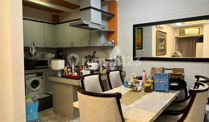 For Rent House in Bintaro Semi-Furnished