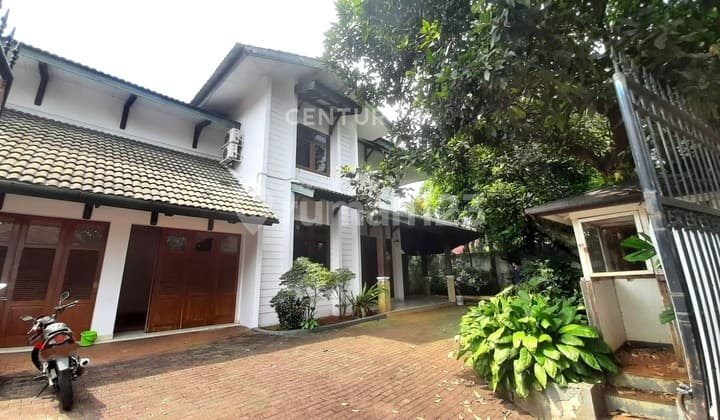 Rumah Di Kemang Jakarta Selatan 9107