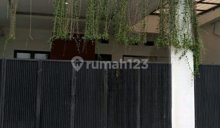 Disewakan Rumah di Dekat St Jurangmangu Bintaro