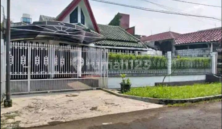 Disewakan Rumah di Cinere Depok