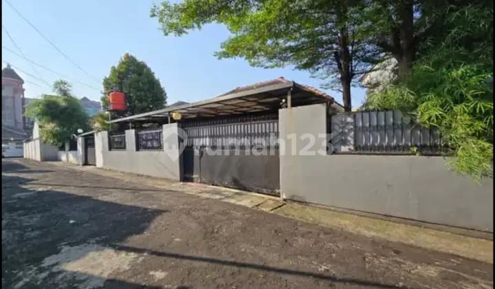 Disewakan Rumah Dekat St MRT Cipete Cilandak