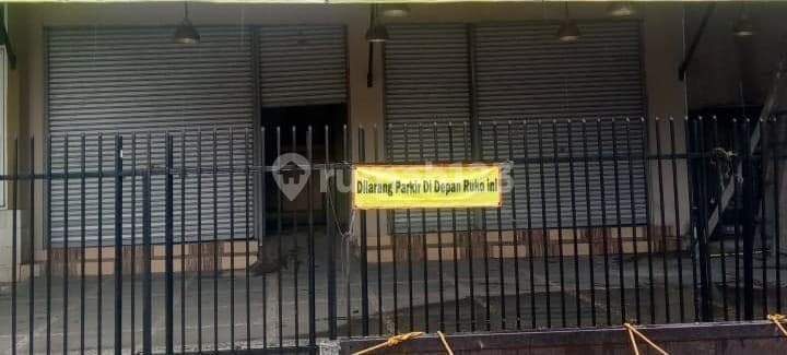 Strategic Shophouse for Sale with Attractive Price in Bintaro Terrace