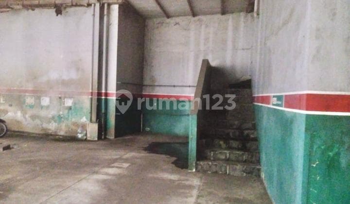 Ruang Usaha ex Bengkel di Raya Serpong