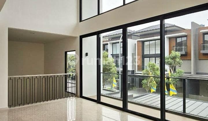 Rumah Mewah Nava Park BSD City, Tangerang