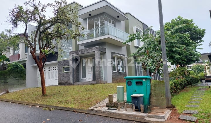 Rumah Bangunan Mandiri layout bagus Delatinos BSD CITY