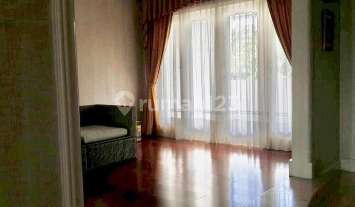 Rumah 2 Lantai Semi Furnished di Fontainebleau Bsd City, Tangerang