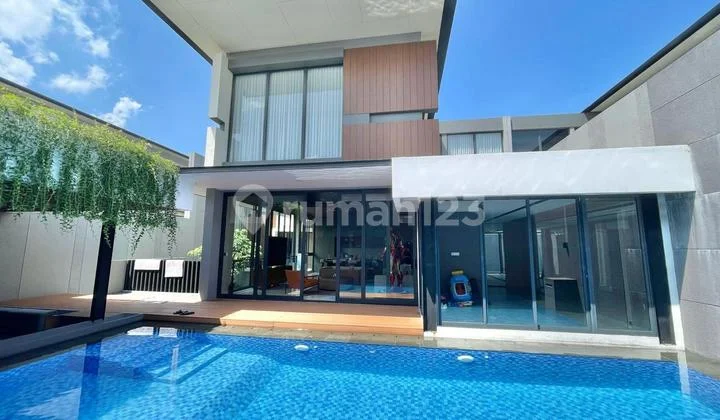 Rumah lebar 15 Cluster Lyndon Nava Park - BSD City