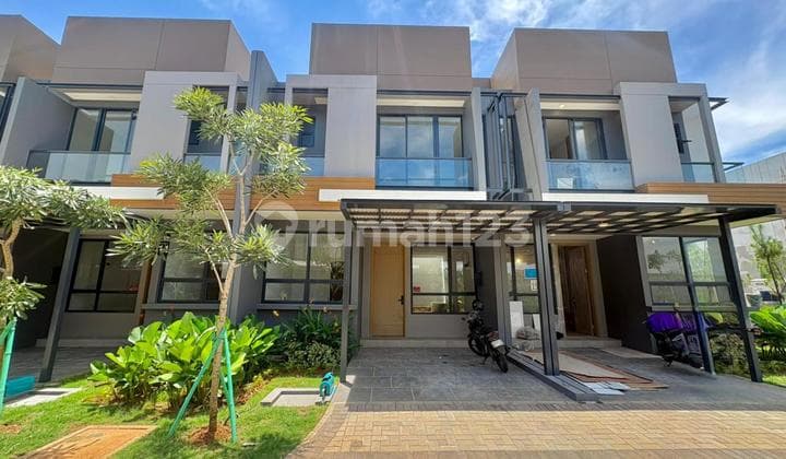 Disewakan Rumah Baru Strategis Terravia Adora Bsd
