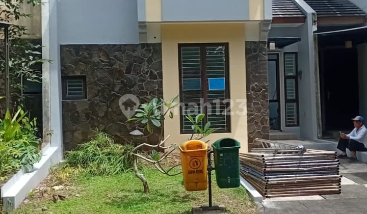 Rumah Minimalis Siap Huni Lingkungan Nyaman, Tenang Lokasi Strategis Dikawasan Avani BSD City