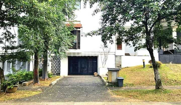 Rumah Mewah Bersih Rapih Siap Huni Depark Heliconia Bsd City