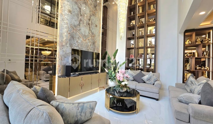 Dijual Full Furnished di Kawasan Foresta, BSD City