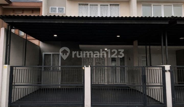 Beautiful Independent Building House Fully Furnished in Dikencanaloka BSD City