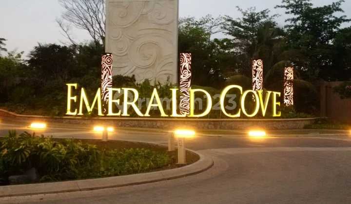 Rumah Mewah Lux Bangunan Mandiri Emerald Cove Summarecon Serpong