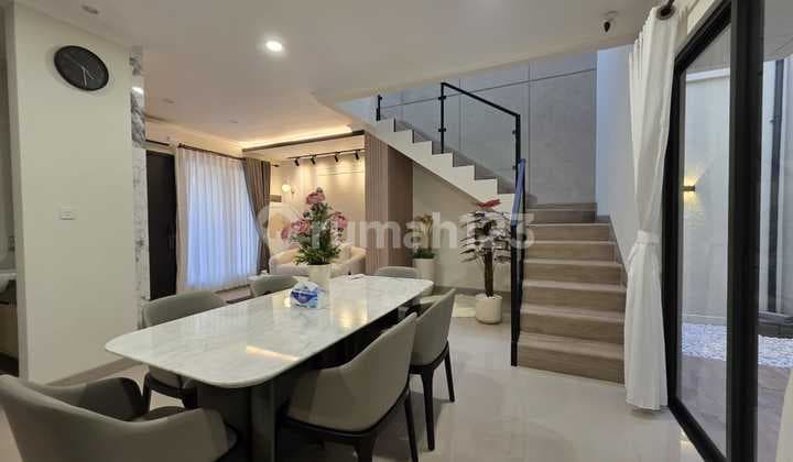Rumah Brand New Full Furnished Cluster Carson Summarecon Serpong