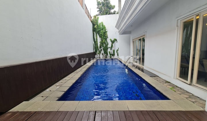 Rumah Provence Park Land BSD City , Swimming Pool, Siap Huni Rapi, Lay Out Maksimal