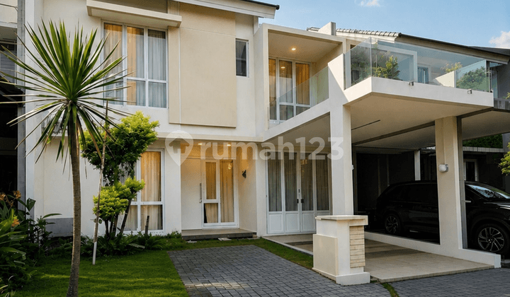 Neat House, Ready to Move In, Semi Furnished, at Foresta Aria Fresco BSD City, Near Toll Exit, Aeon Mall, Pasar Modern Intermoda, Atmajaya University, and Prasetiya Mulya.