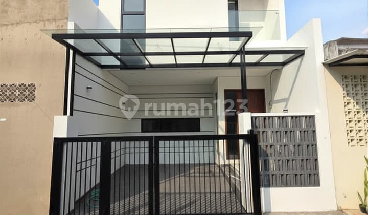 Rumah Brand New, Full Renovasi, Siap Huni, Lay Out Maksimal.di Griya Loka.dekat Pasar Modern BSD, Eka Hospital, Sekolah Santa Ursula, Exit Tol dan Stasiun Kereta Rawa Buntu