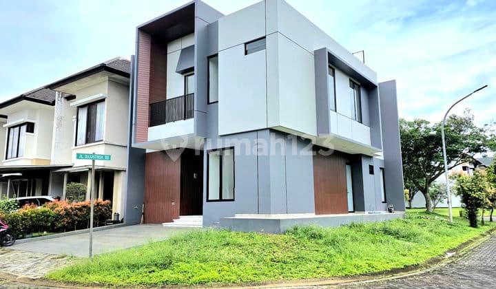 Rumah Brand New Bangunan Mandiri Siap Huni di Eminent BSD City Dekat Ice, Aeon dan Exit Tol