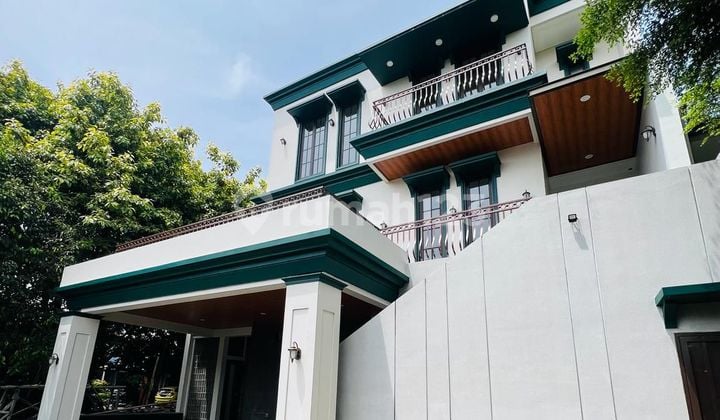 Rumah 3.5 Lantai Icon Simplicity Brand New Bangunan Mandiri Bagus Mewah, Dekat Dengan Exit Tol Bsd