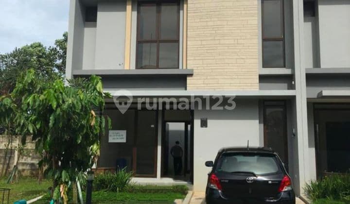 Eminent Cluster Precia House, Strategic Location, Close to Toll Exit, Aeon, and Ice.