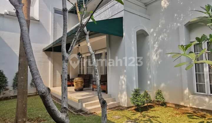 Rumah Mewah Furnished Di De Maja De Park Bsd City Private Pool