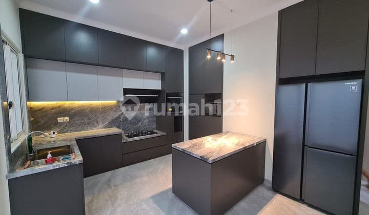 Ready to Live In Fully Furnished House in The Spring Cluster Flamingo