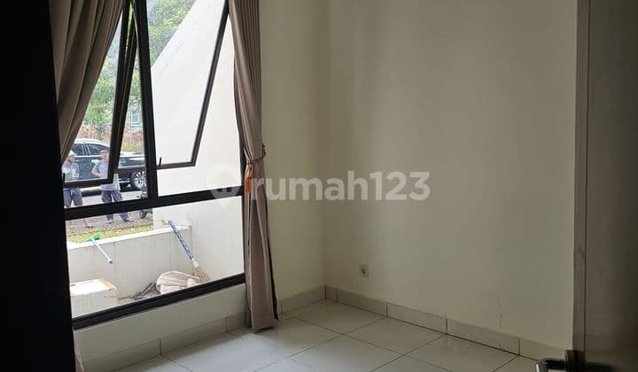 Rumah Rapih Strategis di Ammarila Avani BSD City
