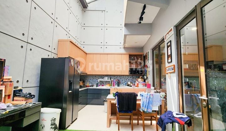 Rumah Cantik Full Furnished di Foresta cluster Foglio Bsd City