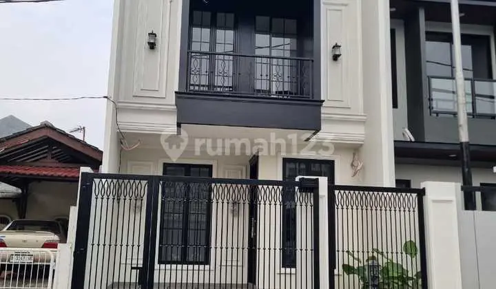 Rumah Cantik Modern Di Griyaloka Bsd City