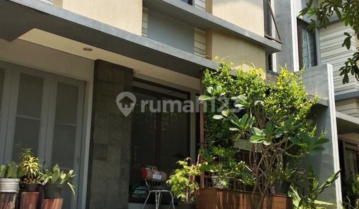 Rumah Rapi Siap Huni Di Eminent Precia Bsd City