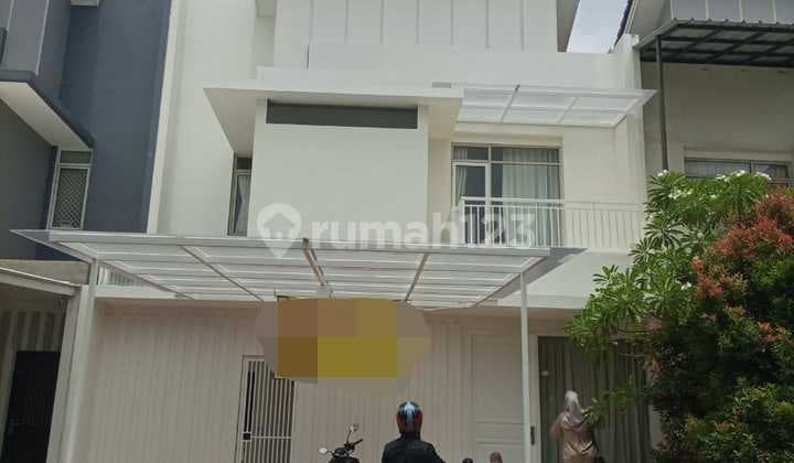 Neat and Comfortable House, Foresta Naturale, BSD City