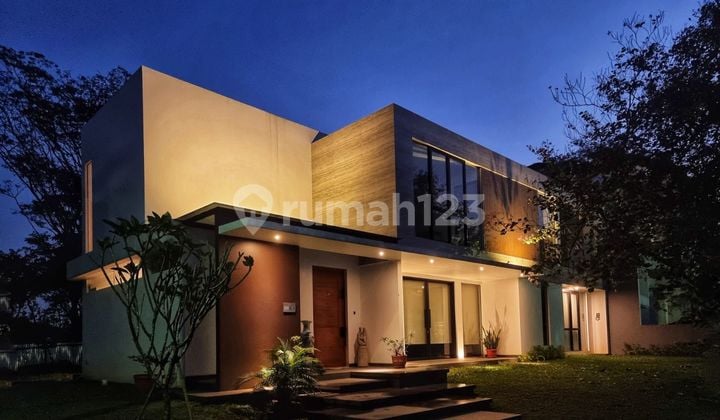 Rumah Hoek Style Minimalis Di Cluster Vermont Park Land Telaga Golf Bsd City