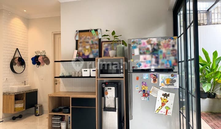 Rumah di Provence Park Land Bsd Sudah Renovasi 2 Lantai