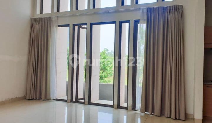 Rumah Mewah nan Luas Cluster Brassia De Park - BSD City