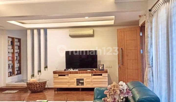 Rumah Di Heliconia - De Park Bsd City Bagus Ada Taman