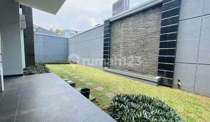 Rumah Asri Dan Strategis Dekat Tol Telaga Golf Bsd City Tangerang