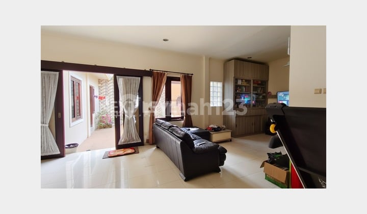 Rumah Full Furnish 2 Lantai Dijual Jogja Casa Grande, Dekat Lottemart Maguwo, Universitas Pembangunan Nasional (Upn), Kampus 3 Universitas Sanata Dharma Sadhar, Universitas Amikom