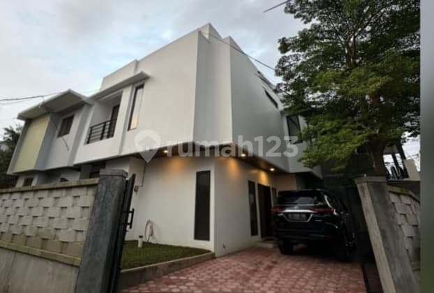 Jual Rumah Baru Hook di Rss Pondok Aren Dekat Kebayoran Bintaro