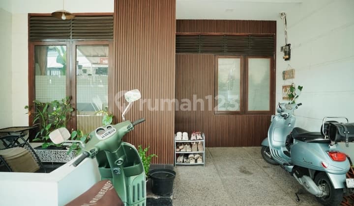 Rumah Asri Semi Furnish Harga Menawan Pusat Kota Buahbatu Bandung