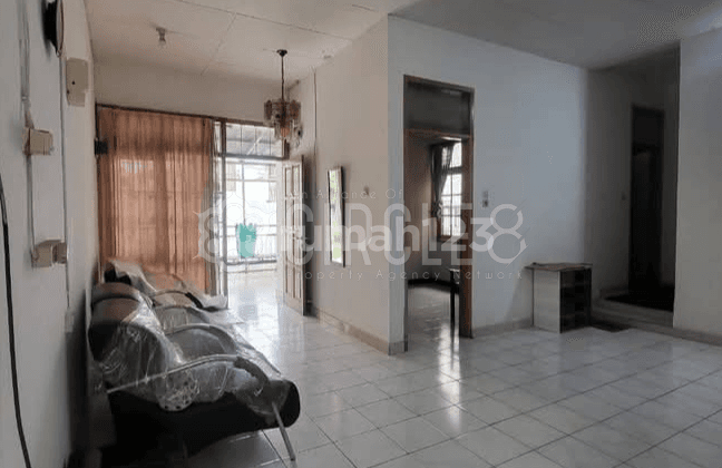 Rumah Bagus Luas Terawat di Kopo Permai Bandung