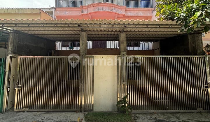 Quick Sale Ready to Negotiate 2-Story Move-In Ready House in Green Garden